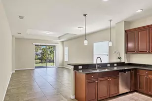 2824 47th St E, Palmetto, FL 34221 - Photo 8