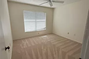 5345 Pamela Wood Way, Sarasota, FL 34233 - Photo 14