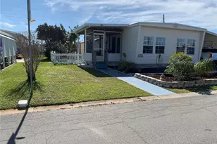 712 51st Ave Terrace W, Bradenton, FL 34207 - Photo 2