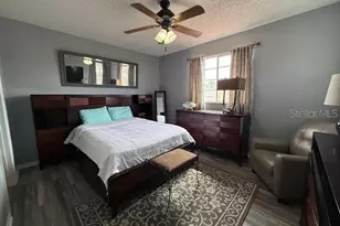 5001 Baraldi Cir, Sarasota, FL 34235 - Photo 18