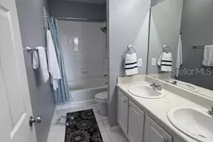 5001 Baraldi Cir, Sarasota, FL 34235 - Photo 20