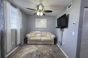 5001 Baraldi Cir, Sarasota, FL 34235 - Photo 14