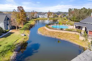 5711 Soldier Cir, Sarasota, FL 34233 - Photo 2