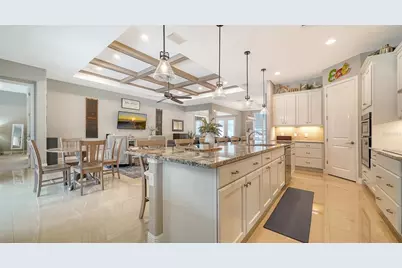 7087 Tamworth Parkway, Sarasota, FL 34241 - Photo 10