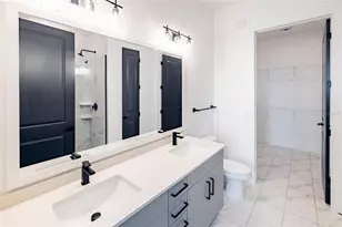 1420 Lakefront Dr, Sarasota, FL 34240 - Photo 20