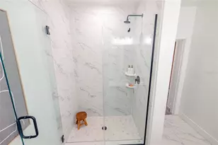 1420 Lakefront Dr, Sarasota, FL 34240 - Photo 30