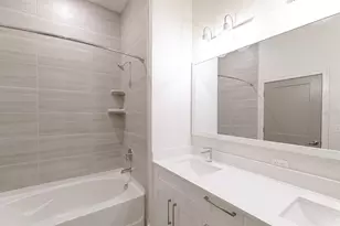 1420 Lakefront Dr, Sarasota, FL 34240 - Photo 26