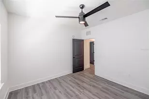 1420 Lakefront Dr, Sarasota, FL 34240 - Photo 18