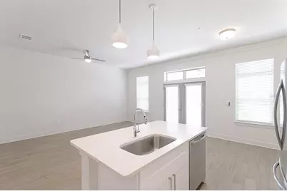 1420 Lakefront Drive #TH-104, Sarasota, FL 34240 - Photo 6