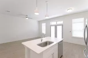 1420 Lakefront Dr, Sarasota, FL 34240 - Photo 6