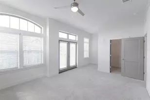 1420 Lakefront Dr, Sarasota, FL 34240 - Photo 20