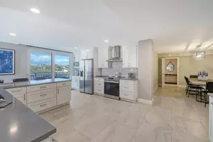 4822 Ocean Blvd, Sarasota, FL 34242 - Photo 6