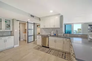 4822 Ocean Blvd, Sarasota, FL 34242 - Photo 10