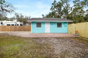 3200 Tobero Ln, Sarasota, FL 34235 - Photo 26