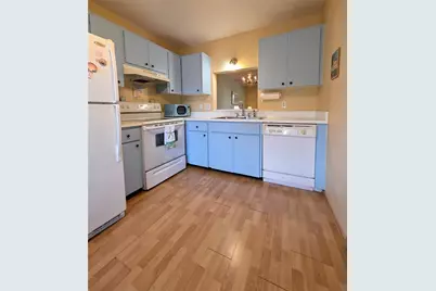 535 Spring Lakes Boulevard, Bradenton, FL 34210 - Photo 4