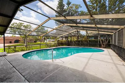 5500 Bayou Grande Boulevard NE, Saint Petersburg, FL 33703 - Photo 12