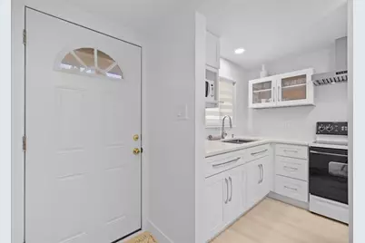 4126 Heron Way #B113, Bradenton, FL 34205 - Photo 2