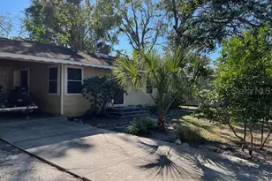 1958 Bougainvillea St, Sarasota, FL 34239 - Photo 1
