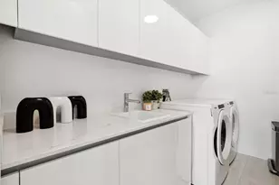 301 Quay Commons, Sarasota, FL 34236 - Photo 40