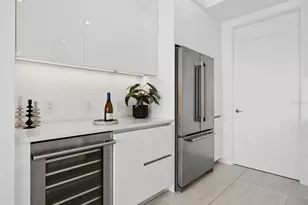 301 Quay Commons, Sarasota, FL 34236 - Photo 20