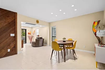 1447 Landings Circle #68, Sarasota, FL 34231 - Photo 6