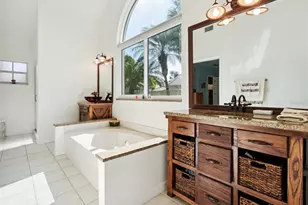 1358 Berkshire Ct, Venice, FL 34292 - Photo 28