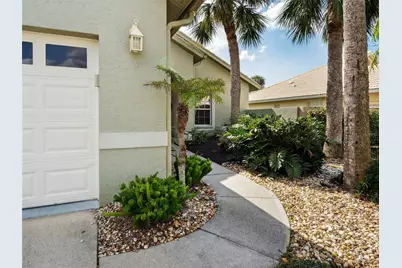 1358 Berkshire Court, Venice, FL 34292 - Photo 4