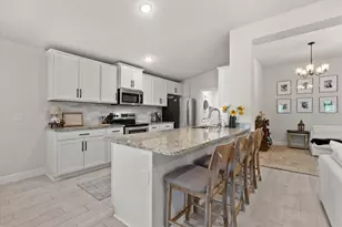 2556 Averland Loop, North Port, FL 34287 - Photo 10