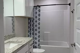 2556 Averland Loop, North Port, FL 34287 - Photo 36