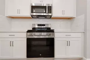 26930 Lark Ct, Punta Gorda, FL 33955 - Photo 6