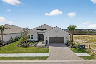 26891 Victoria Pl, Punta Gorda, FL 33955 - Photo 32