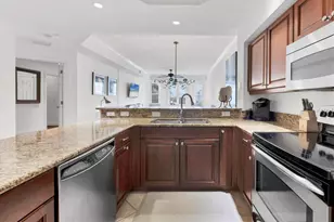 8111 Lakewood Main St, Lakewood Ranch, FL 34202 - Photo 16