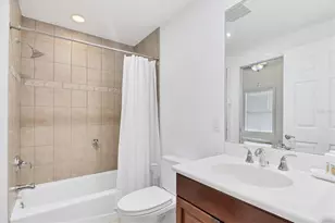 8111 Lakewood Main St, Lakewood Ranch, FL 34202 - Photo 22