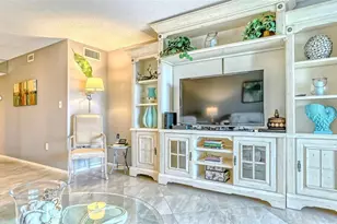 1200 E Peppertree Ln, Sarasota, FL 34242 - Photo 18