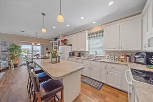 214 Bimini Dr, Palmetto, FL 34221 - Photo 14