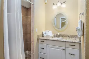 6606 Holmes Blvd, Holmes Beach, FL 34217 - Photo 28