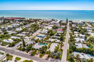 6606 Holmes Blvd, Holmes Beach, FL 34217 - Photo 40