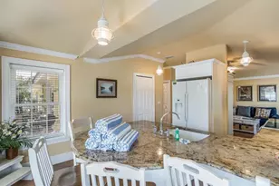 6606 Holmes Blvd, Holmes Beach, FL 34217 - Photo 22