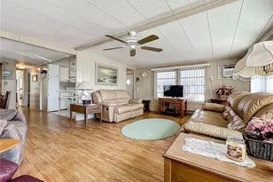 511 50th Ave Dr W, Bradenton, FL 34207 - Photo 4