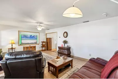 2202 21st Street W, Bradenton, FL 34205 - Photo 8