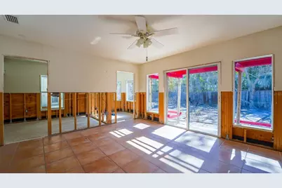 132 Harrison Drive, Sarasota, FL 34236 - Photo 14