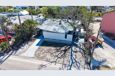 132 Harrison Drive, Sarasota, FL 34236 - Photo 1