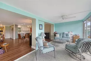 3278 Village Green Dr, Sarasota, FL 34239 - Photo 38