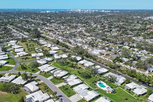 3278 Village Green Dr, Sarasota, FL 34239 - Photo 52