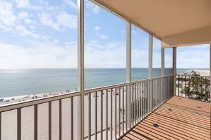 800 Benjamin Franklin Dr, Sarasota, FL 34236 - Photo 26