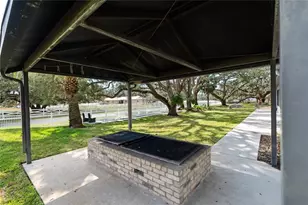 1228 Wagon Wheel Dr, Sarasota, FL 34240 - Photo 40