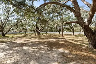 1228 Wagon Wheel Dr, Sarasota, FL 34240 - Photo 16