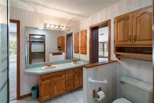 1228 Wagon Wheel Dr, Sarasota, FL 34240 - Photo 76