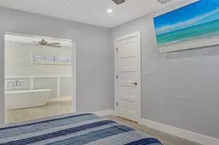 619 Buttonwood Dr, Longboat Key, FL 34228 - Photo 36