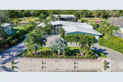 619 Buttonwood Drive, Longboat Key, FL 34228 - Photo 1